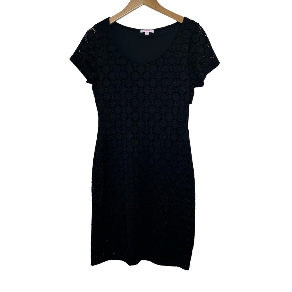 Isaac Mizrahi Black Lace Cocktail Dress Size Medium NWT with FLAW